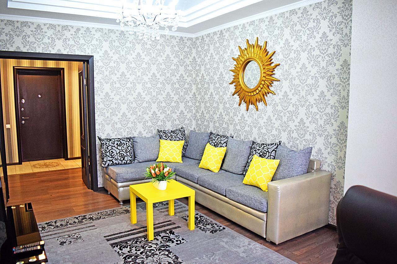 Cozyart Apartment Bishkek Ngoại thất bức ảnh
